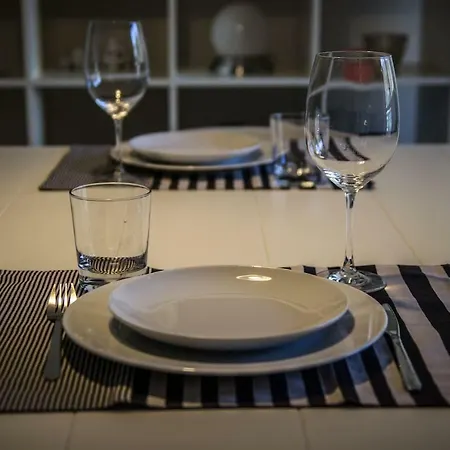 Piazza Italia Apartment *